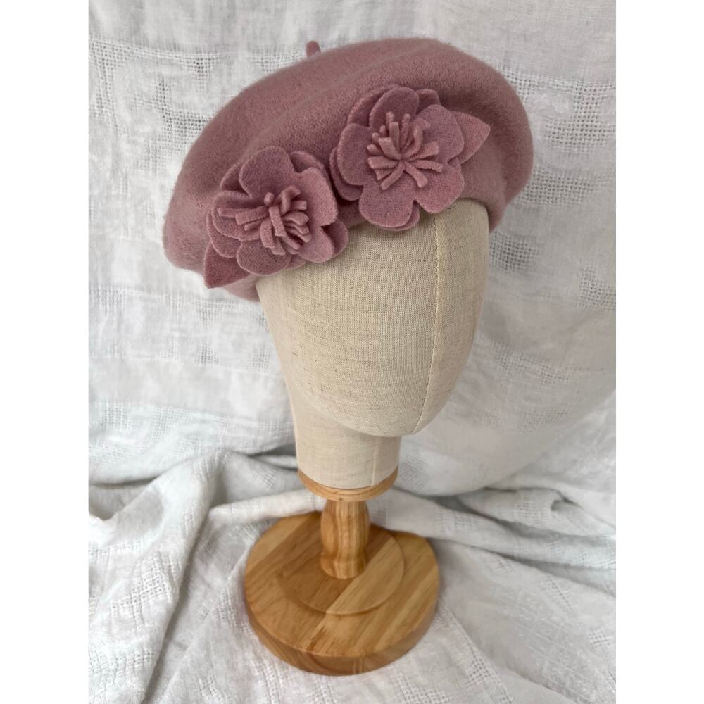 Pink Wool Beret Floral Applique Parisian Style Hat Soft Girl Aesthetic